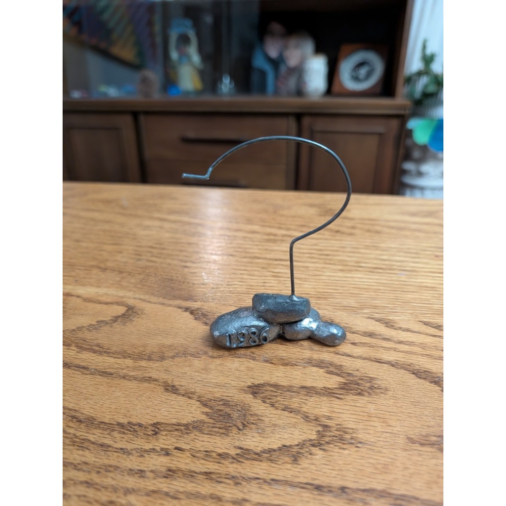 Michael Ricker 1986 Pewter Ornament Holder/Hanger